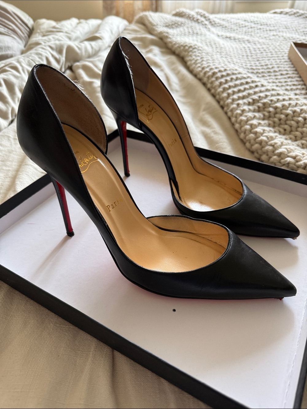 Christian Louboutin Black Patent Pointed-Toe Pumps - Picture 2 of 4